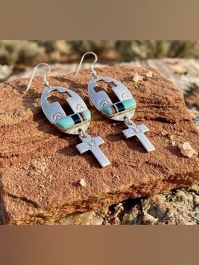 Vintage Signed JJJ Jeff James Jr. Celebrated Navajo SilverSmith Sterling Silver.